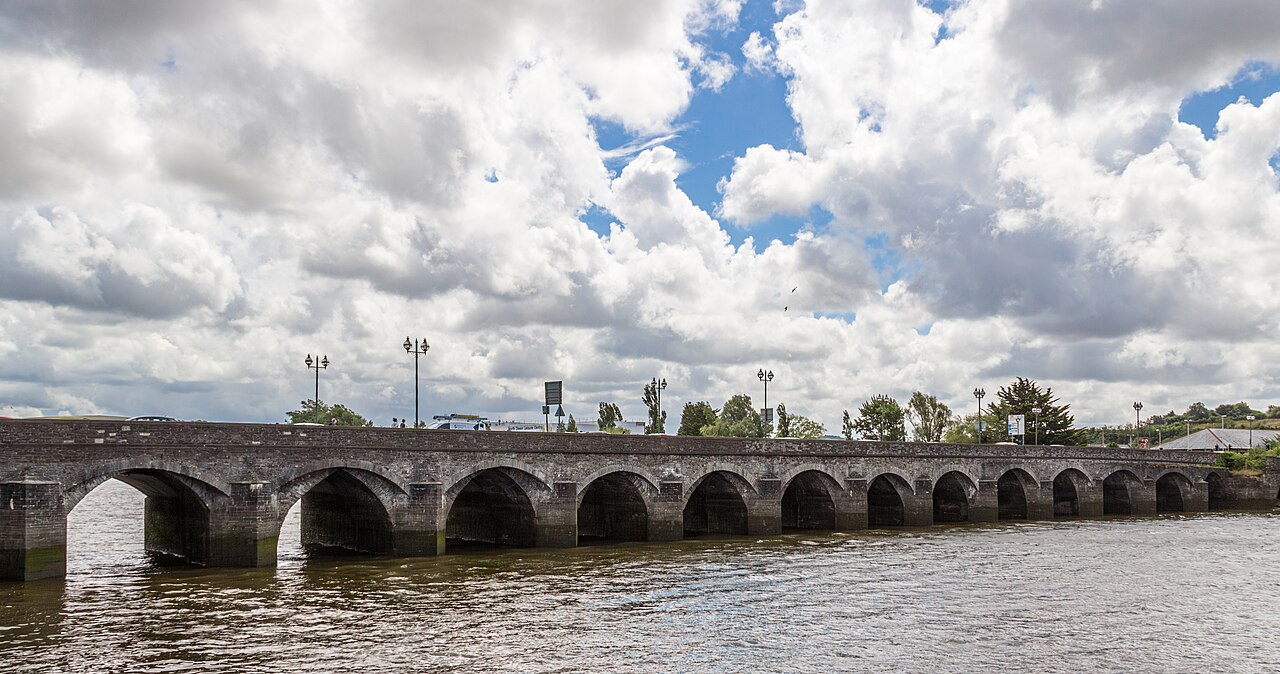 Barnstaple Long Bridge crossing the River Taw