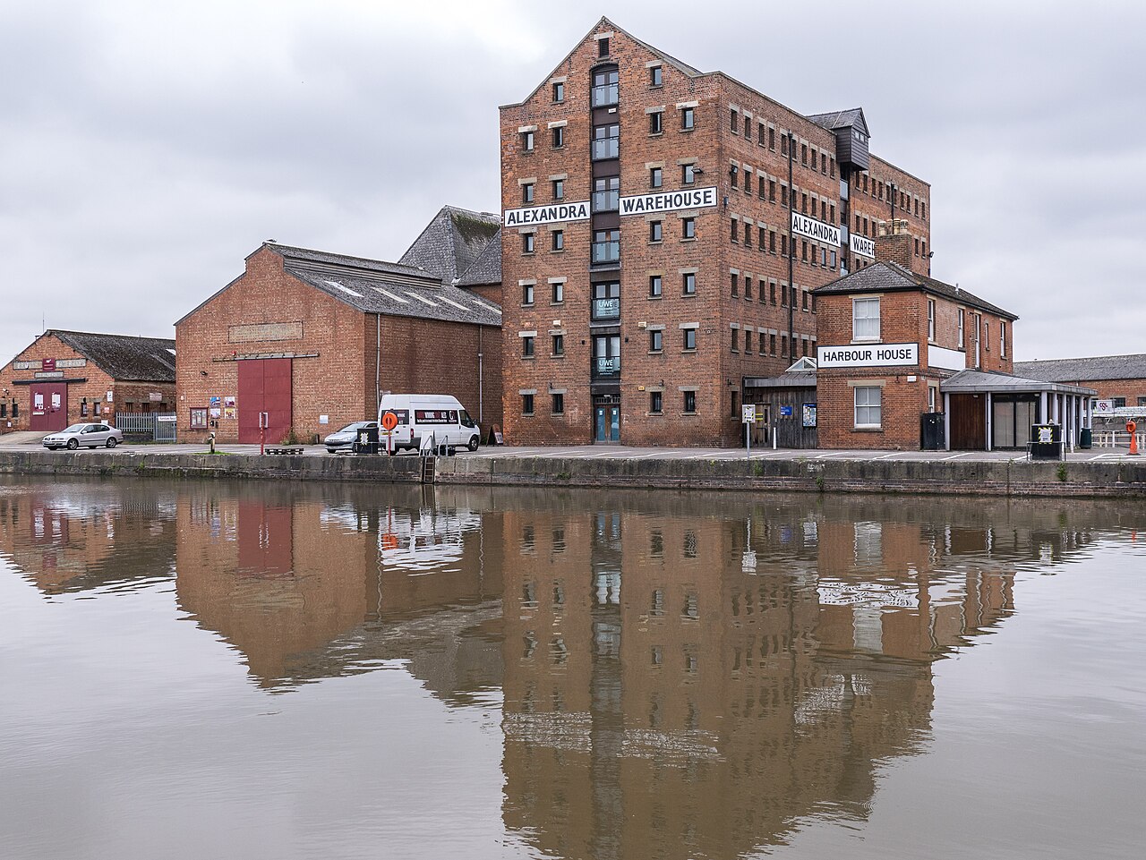 Alexandra Warehouse reflected in Gloucester Docks
