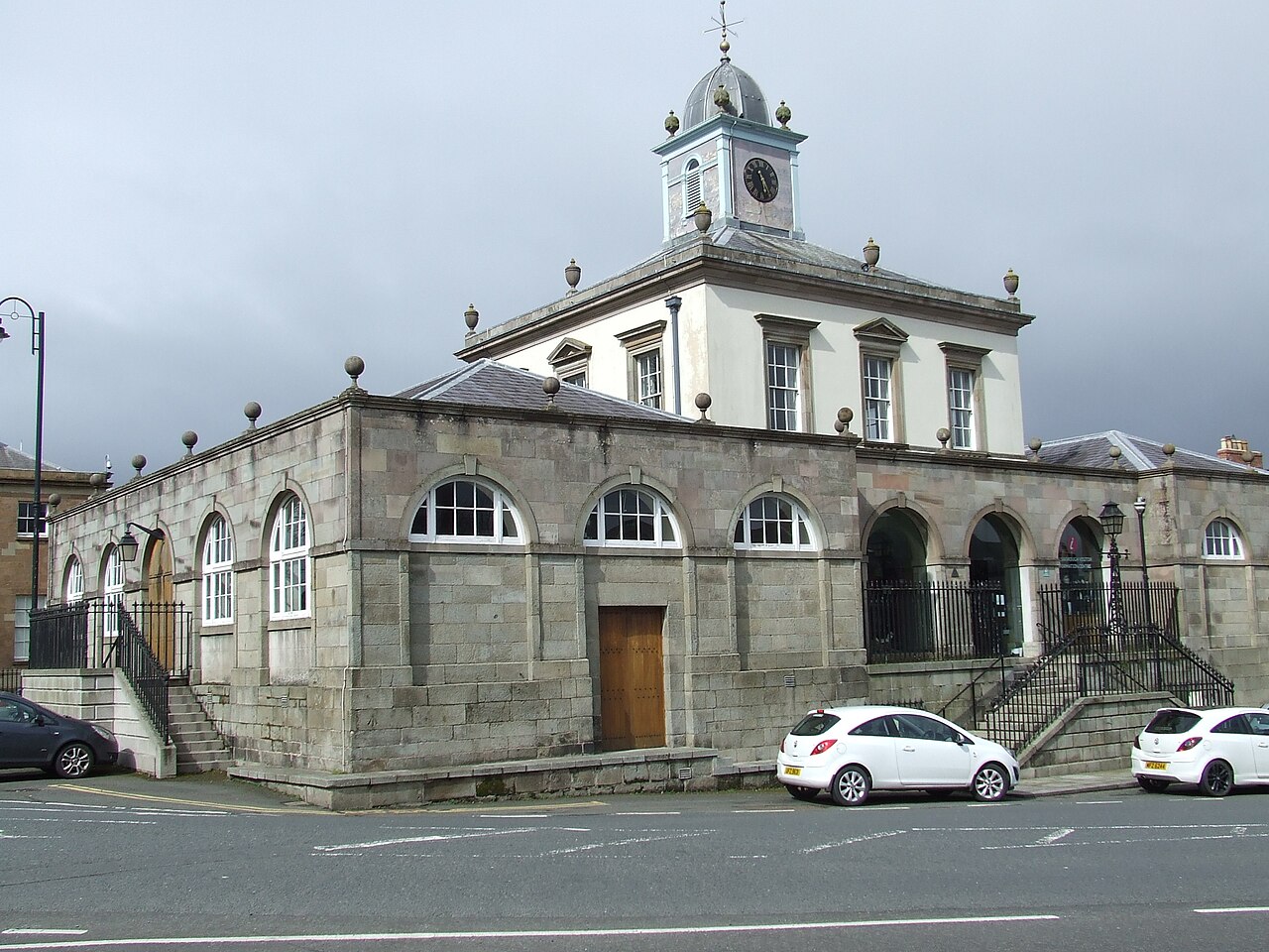 Historic courthouse on Main Street in Hillsborough