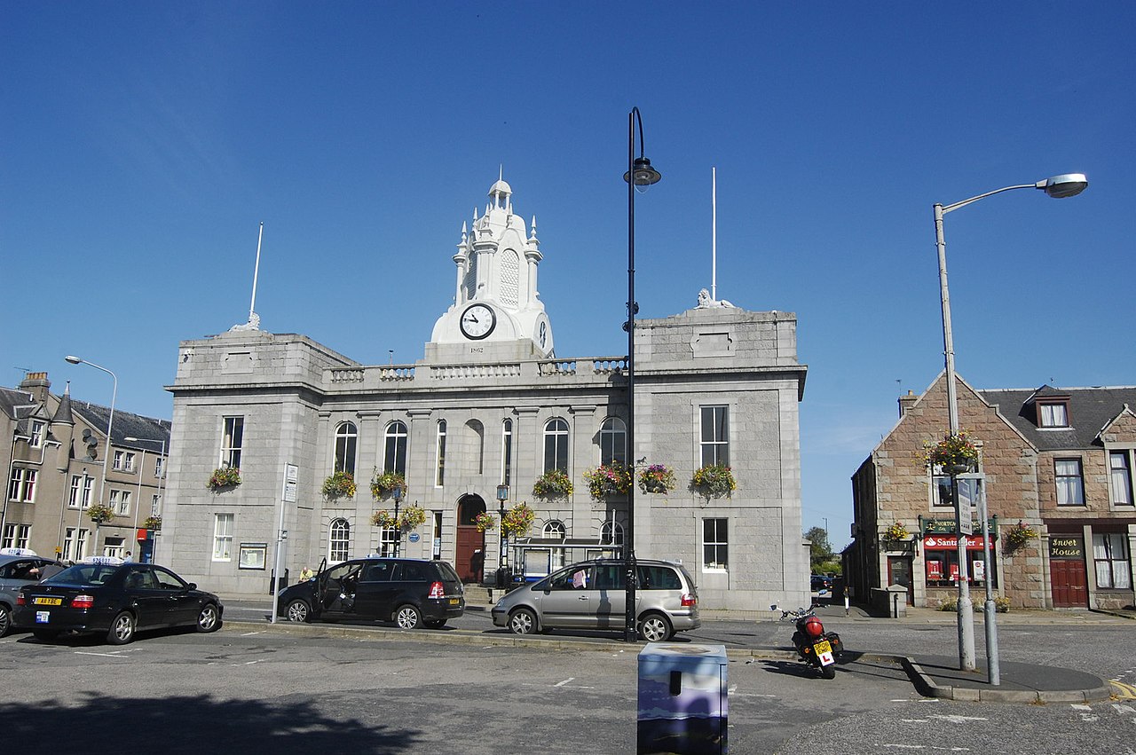 Inverurie Town Hall beside the central streets