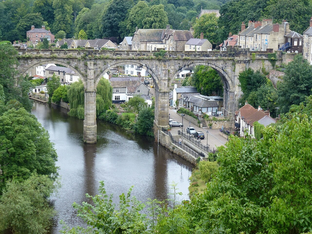 River Nidd, Waterside buildings and Knaresborough railway viaduct seen from above