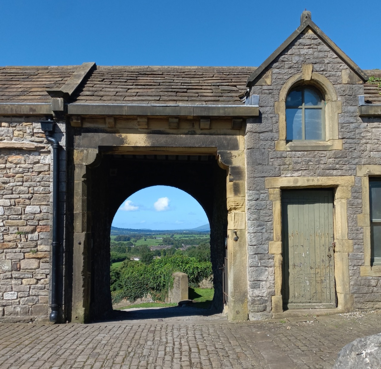 Clitheroe Castle keep above the town