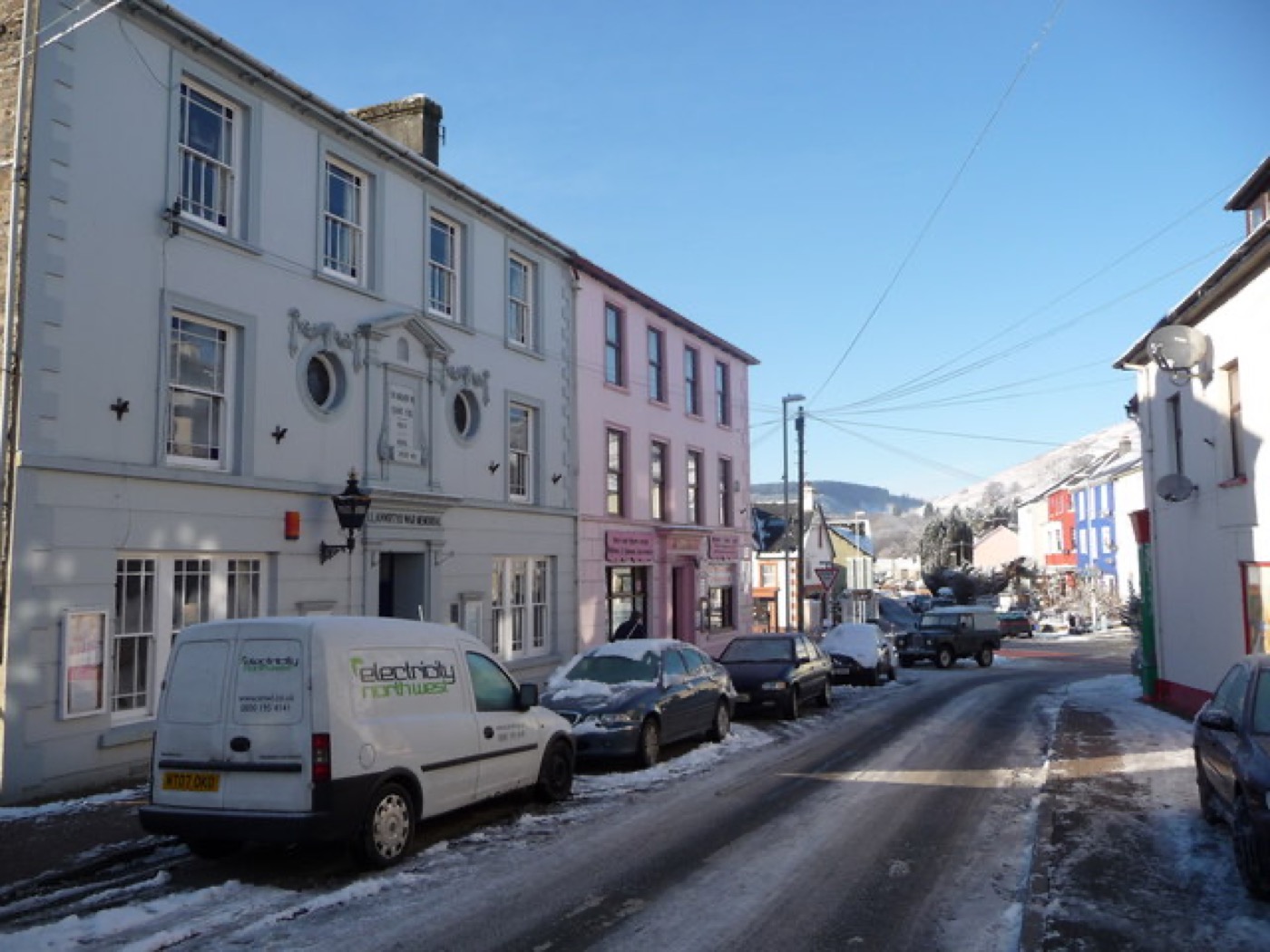Street and shops in central Llanwrtyd Wells
