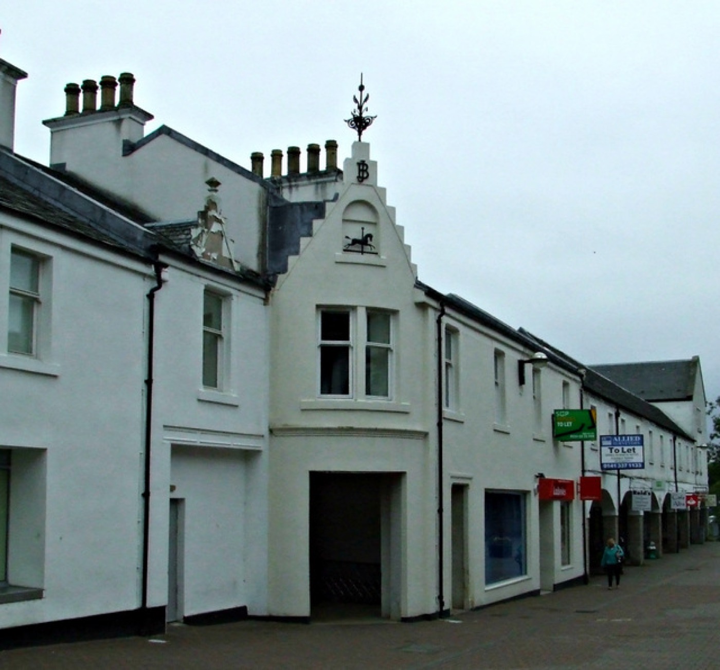 Buildings along Main Street in Milngavie