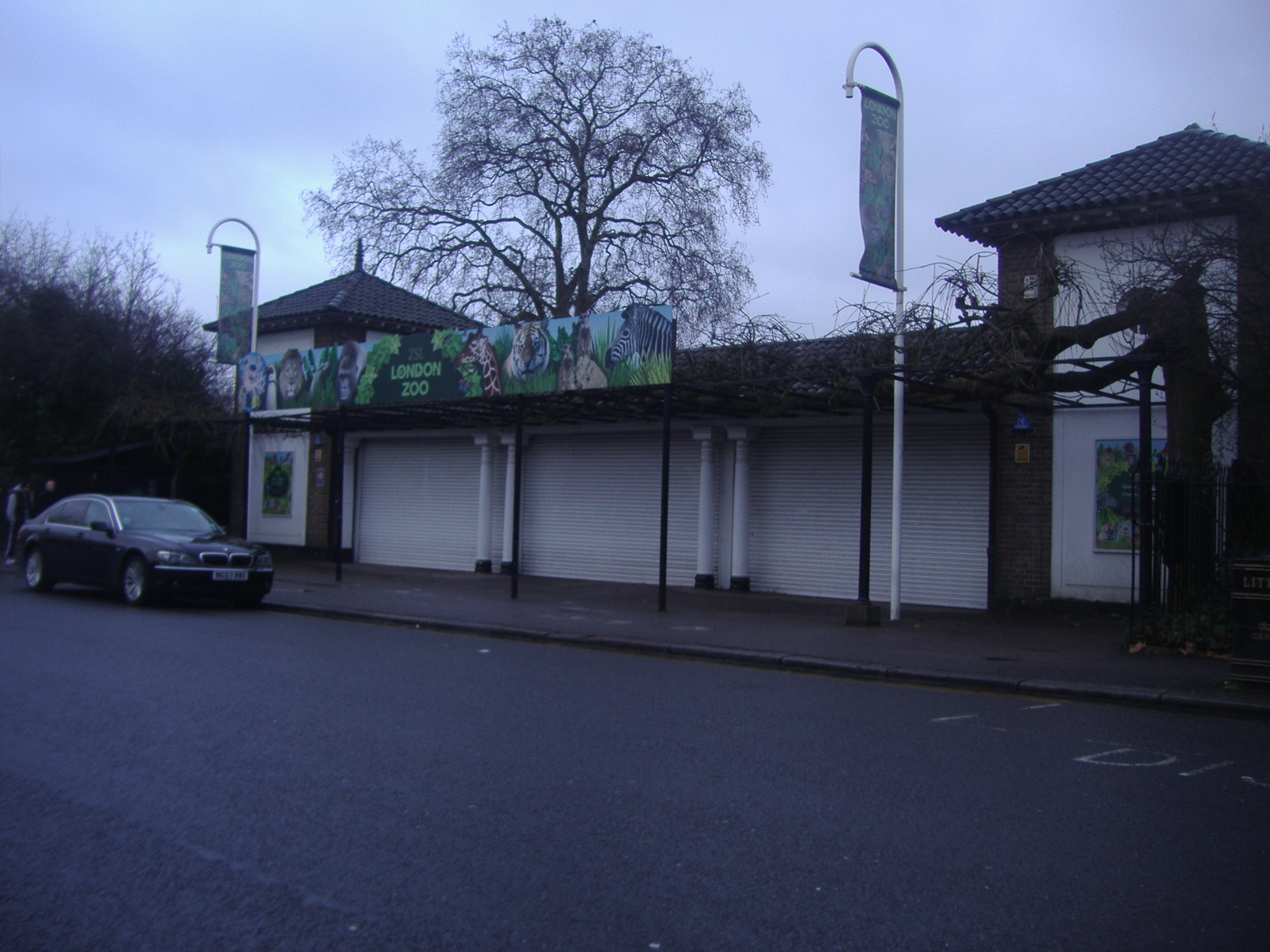 London Zoo entrance frontage in a historical photograph