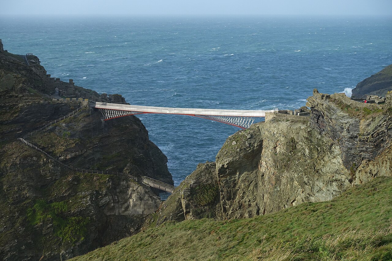 Completed footbridge crossing the cliffs at Tintagel Castle