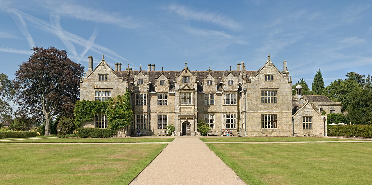Wakehurst mansion in its botanic garden