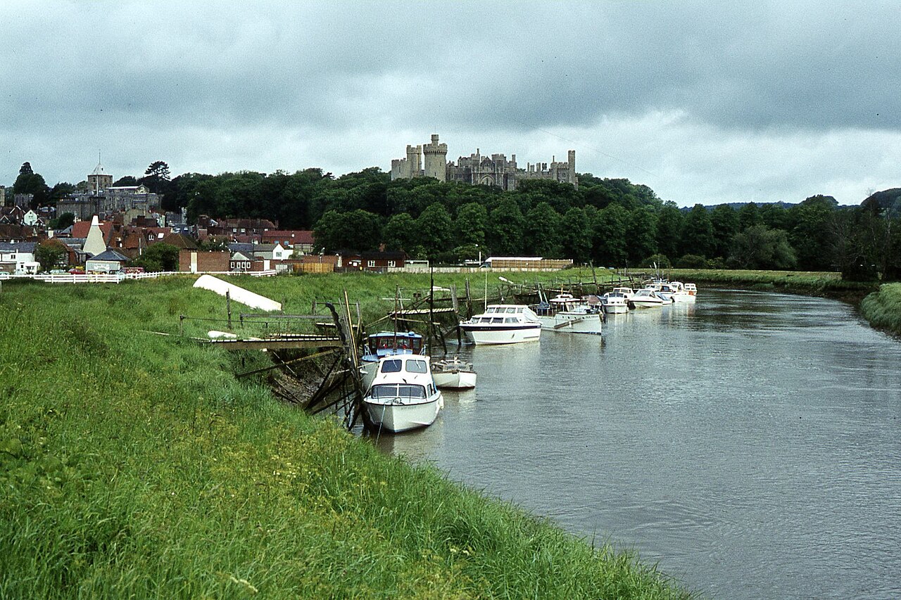The River Arun and Arundel Castle, West Sussex